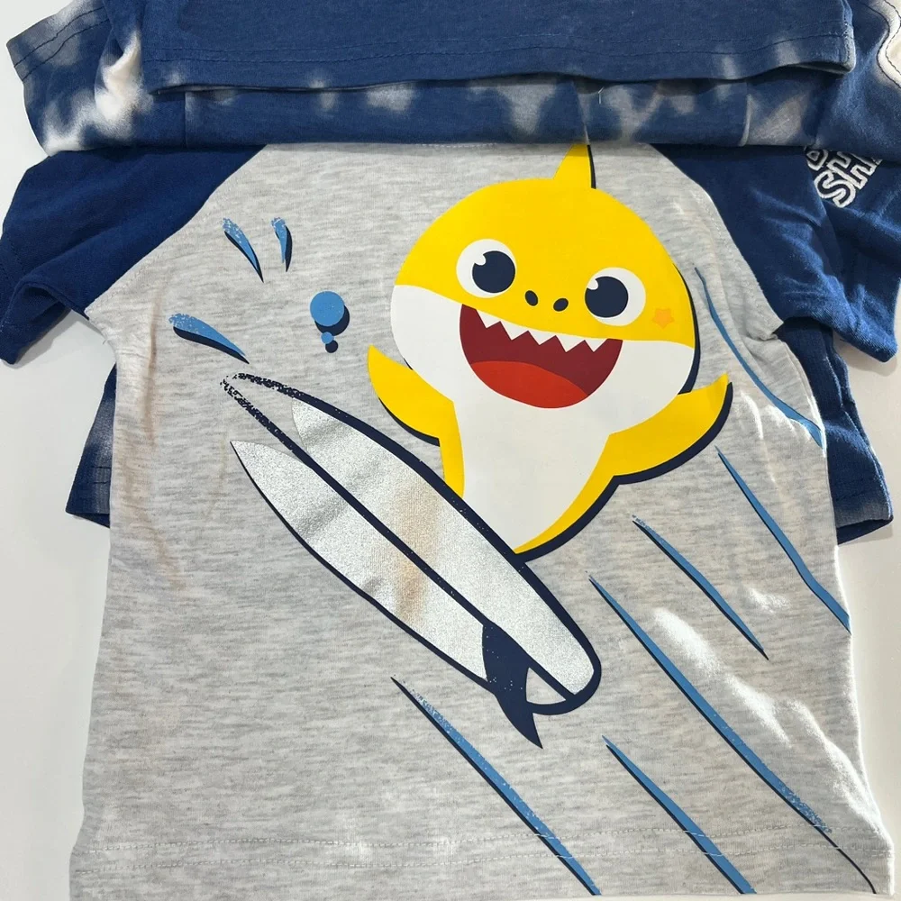 Boys Baby‎ Shark Active 3 Piece Tee & Shorts Outfit Set Size 2T Pinkfong